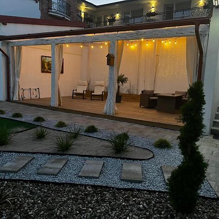 Golden Residence Леба Экстерьер фото